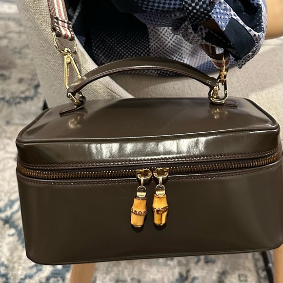 🤎Gucci Patent Leather Vanity Bag 🤎 - Picture 1 of 17